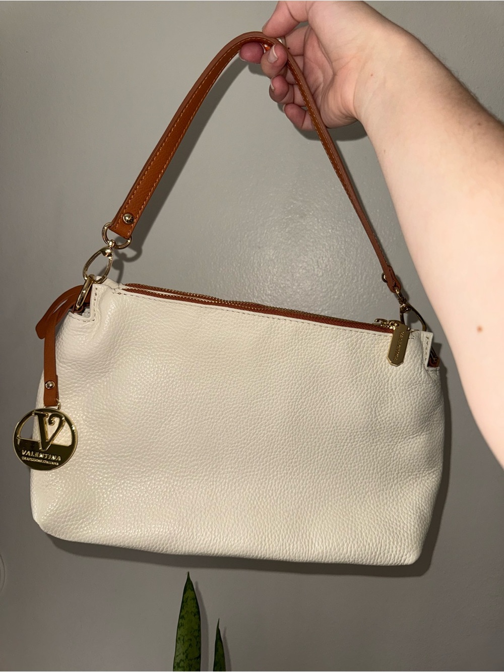 Valentina Cream Leather Shoulder Bag with Tan Trim